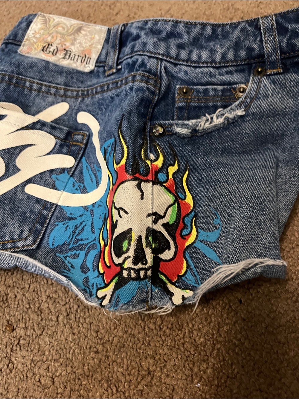 Ed Hardy Dark Blue Denim Logo Cutoff Shorts with Colorful Side Graphic - Picture 4 of 7